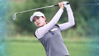 버디만 8개 몰아친 박민지, 단독 선두…통산 3승 노린다!