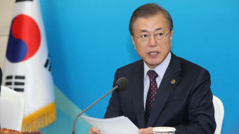문 대통령 