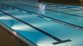 대법 성인·어린이 구역 로프로만 나눈 수영장…사고 책임져야