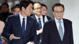 與 한국당, 합의 뒤집고 장외 정치선동…4+1 선거법 처리 모색