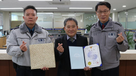 장발장 부자에 20만 원 건네고 사라진 의인은 사업가