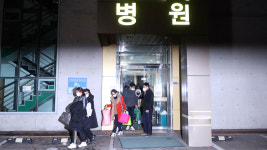 훌훌 털고 일상으로…광주21세기병원 환자·보호자 집으로