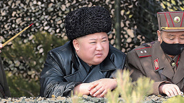 김정은, 군사 행보 계속…