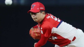 '7전 8기' KIA 양현종, 마침내 SUN과 나란히…통산 146승