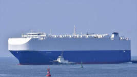 이스라엘 국방 오만 해상 화물선 폭발은 이란 공격인 듯