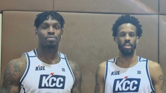 KCC 라건아 · 헤인즈 