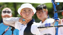 남자 양궁 막내 17살 김제덕, 예선 1위로 3관왕 티켓