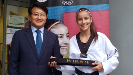 [Pick] 기차 하드, 꿈 큰?…스페인 태권도 선수를 위한 특별 선물