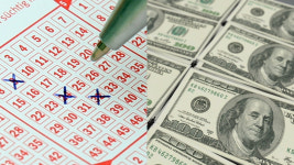 [Pick] 아들이 더럽힌 옷 세탁 맡기러 갔다 백만장자 된 美 50대