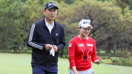 전 KIA 에이스 윤석민, KLPGA투어 셀러브리티 프로암대회 우승