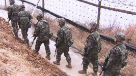 새벽 행군하던 전방부대 장병 5명…음주차량에 날벼락