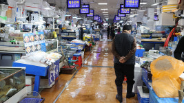 유치원 · 시장 · 요양시설서 확진 속출…서울 곳곳 집단감염