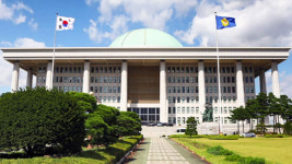 여의도 국회의원회관에서 불…직원 7명 대피