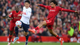 손흥민 리그 20호 골 폭발…토트넘, 리버풀과 무승부