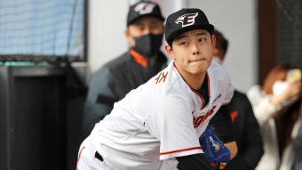 한화 신인 투수 문동주, 첫 1군 등록…정우람도 복귀