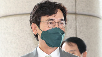 '한동훈 명예훼손' 유시민 유죄…1심에서 벌금 500만 원