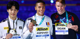 황선우, 세계선수권 자유형 200m 은메달…박태환 이후 11년 만의 메달