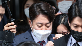 국민의힘 윤리위, 이준석에 '당원권 1년 정지' 추가 징계