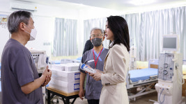 김건희 여사, 헤브론 의료원 방문…꿈과 희망의 장소