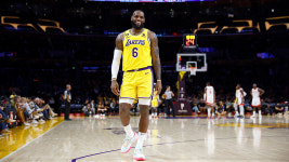 NBA 제임스, 4쿼터만 20점 48점 폭발…레이커스, 휴스턴 제압