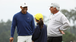 커플스, 우즈와 연습 라운드…샷 정말 잘 치더라