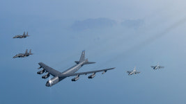 미국 B-52 전략폭격기 한반도 연합공중훈련