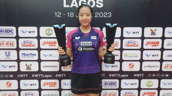 신유빈, WTT 컨텐더 혼합복식 결승 진출…여자복식은 4강