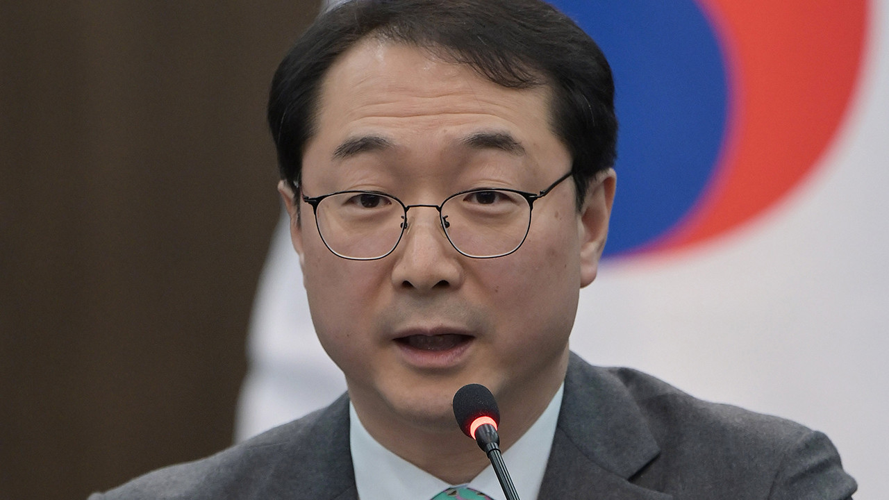 러시아 쇼이구 안보수장, 평양 도착…북한과의 포괄적 전략적 동반자 관계 조약 논의 예정
