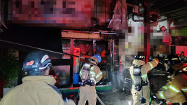 부산 수영팔도시장 횟집 화재…수족관 등 600여 만원 재산 피해