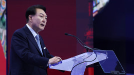 윤 대통령 교역 · 디지털 · 미래세대서 APEC 연결 강화해야