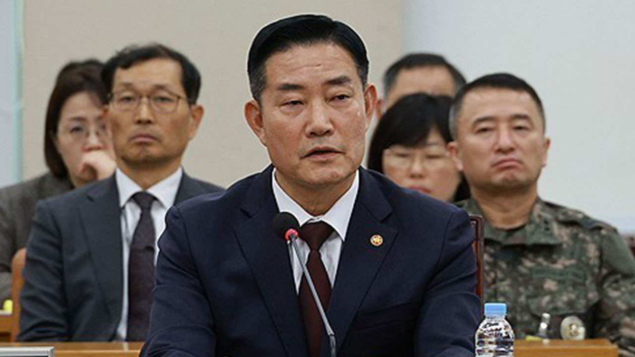 김명수 합동참모의장, 아파치 헬기에 직접 탑승해 서부전선 지휘비행
