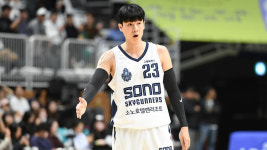 프로농구 kt, 소노 꺾고 6연승…'22점' 허훈, 이정현에 완승