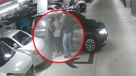 주차장서 차량털이…문 열자 형사들 잠복 중이었다