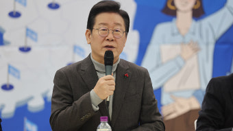 이재명, '돈봉투 의혹' 의원들에 전화…사법리스크 공천 뇌관 되나