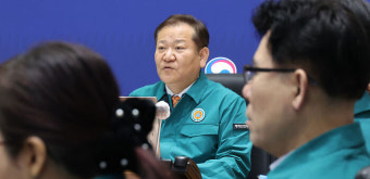 '의대생·교수 증원' 함께 추진한다…거점 국립대 의대 교수 2배로