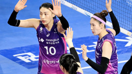 김연경 36점…흥국생명, 여자배구 선두 탈환