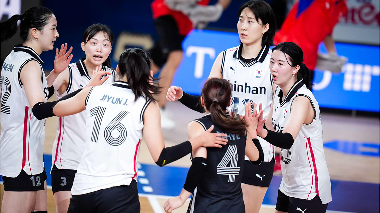 한국 여자배구 대표팀, VNL 완패로 강등 위기 직면