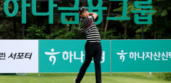 이상희, 하나은행 인비테이셔널 3R 단독 3위…선두와 3타 차