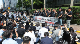 '총파업 선언' 삼성전자 노조, 저조한 관심에 동참 호소