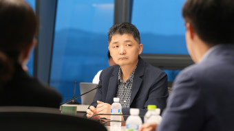 'SM 시세조종' 카카오 김범수 오늘 영장심사…'구속 기로'