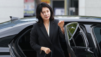 이재명 법카 유용 의혹 사건 1심 재판 세 번째 연기, 국정 운영에 중대한 영향 가능性 확인