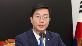 시민단체, 윤 대통령 부부 골프 의혹 제기한 장경태 의원 고발