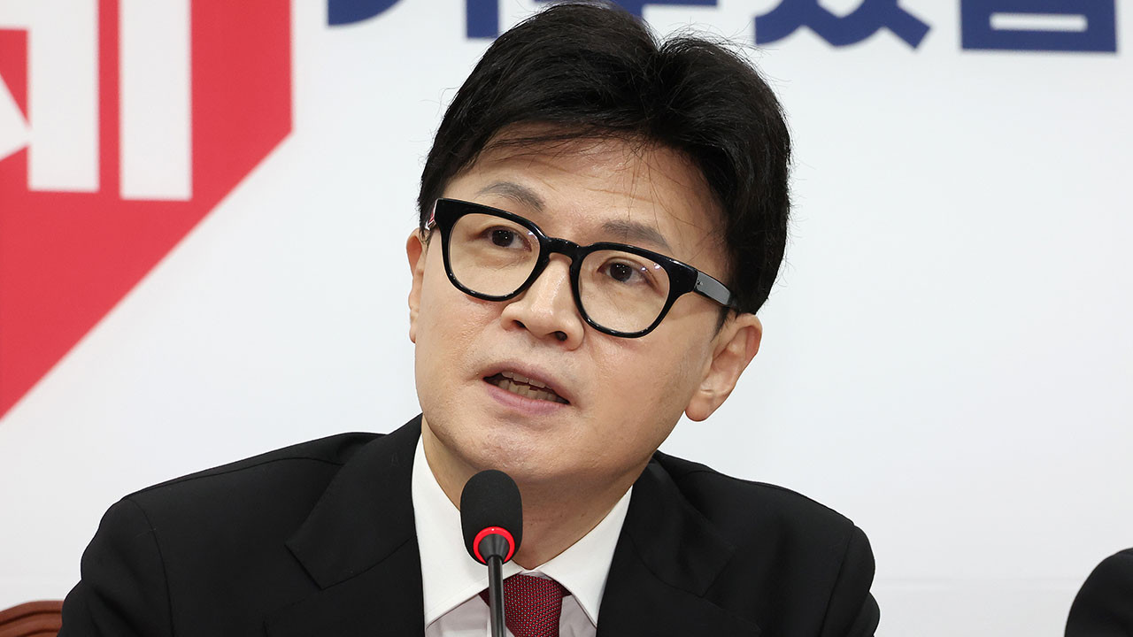 민주당, 정년연장 대책 논의 위한 특위 설치 제안 강조
