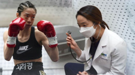 '의사 복서' 서려경, 다음 달 WBA 세계 챔피언 타이틀매치