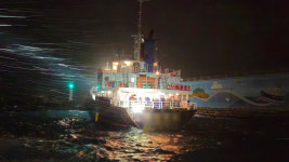 제주 성산항서 1천581t급 화물선 방파제와 충돌…인명피해 없어