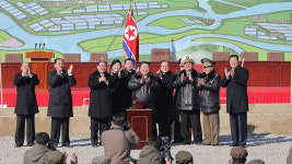 김정은, 신의주 온실농장·남새(채소)과학연구센터 착공식 참석