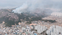 울주 언양 산불 1단계 발령…일대 마을·아파트 대피령