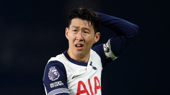 손흥민, 2달 만에 EPL 풀타임 소화…토트넘은 4경기 무승