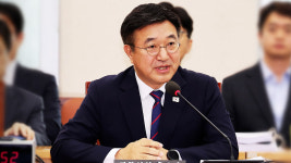 이 대통령, 윤호중 행정안전부 장관 임명안 재가