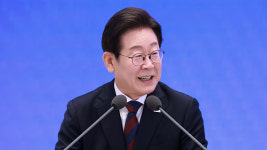 이 대통령, 4일부터 여름휴가…